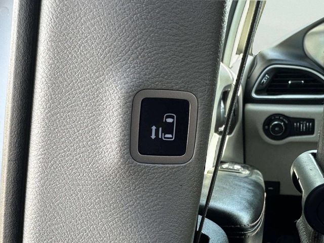 2020 Chrysler Pacifica Touring L Plus 4dr Mini Van - 22981216 - 12