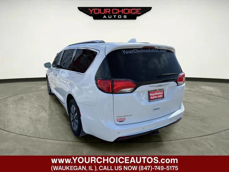2020 Chrysler Pacifica Touring L Plus 4dr Mini Van - 22981216 - 2