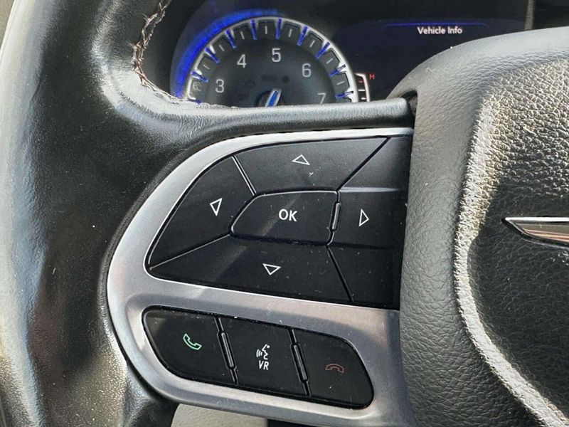 2020 Chrysler Pacifica Touring L Plus 4dr Mini Van - 22981216 - 29