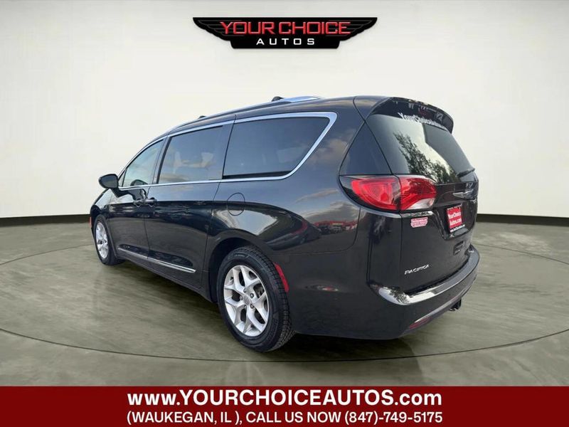 2020 Chrysler Pacifica Touring L Plus 4dr Mini Van - 23030347 - 2