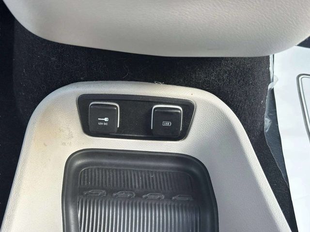 2020 Chrysler Pacifica Touring L Plus 4dr Mini Van - 23030347 - 36