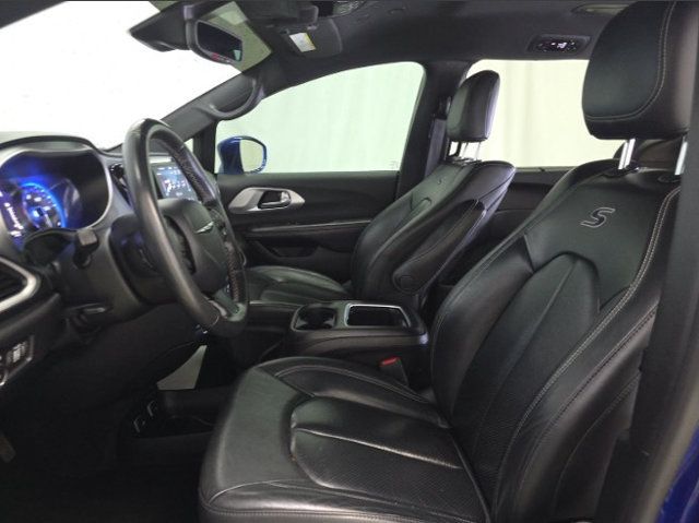 2020 Chrysler Pacifica Touring L Plus FWD - 23066382 - 4