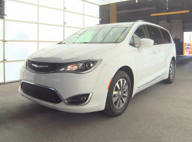 2020 Chrysler Pacifica Touring L Plus FWD - 22984128 - 0