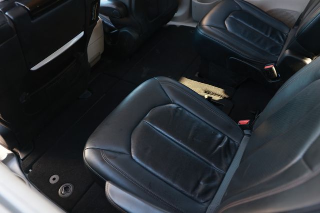 2020 Chrysler Pacifica Touring L Plus FWD - 22984128 - 12