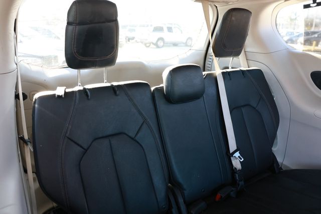 2020 Chrysler Pacifica Touring L Plus FWD - 22984128 - 28