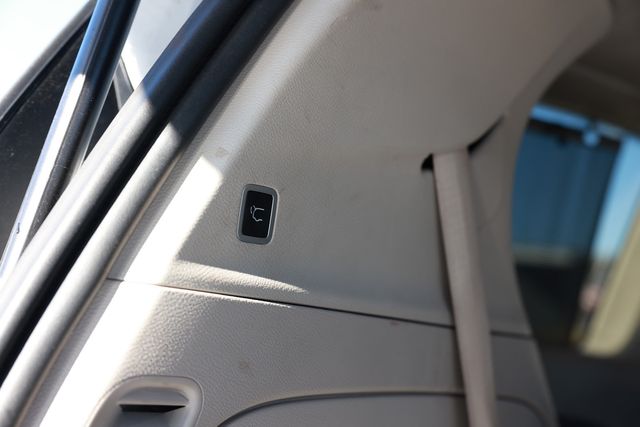 2020 Chrysler Pacifica Touring L Plus FWD - 22984128 - 32