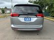 2020 Chrysler Voyager L FWD - 23060196 - 10