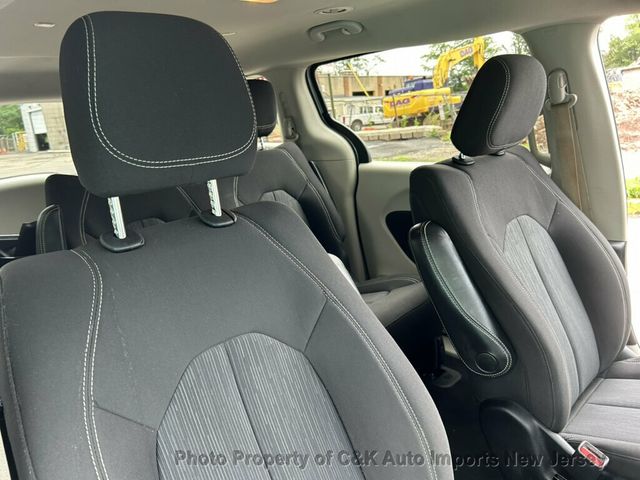 2020 Chrysler Voyager L FWD - 23060196 - 31