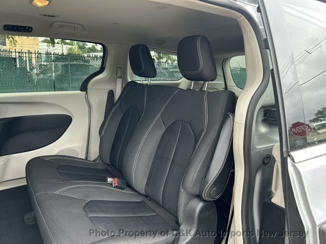 2020 Chrysler Voyager L FWD - 23060196 - 33