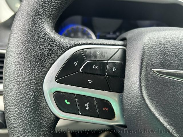 2020 Chrysler Voyager L FWD - 23060196 - 40