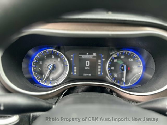 2020 Chrysler Voyager L FWD - 23060196 - 42