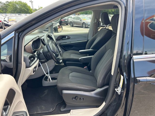 2020 Chrysler Voyager LX FWD - 23045278 - 8
