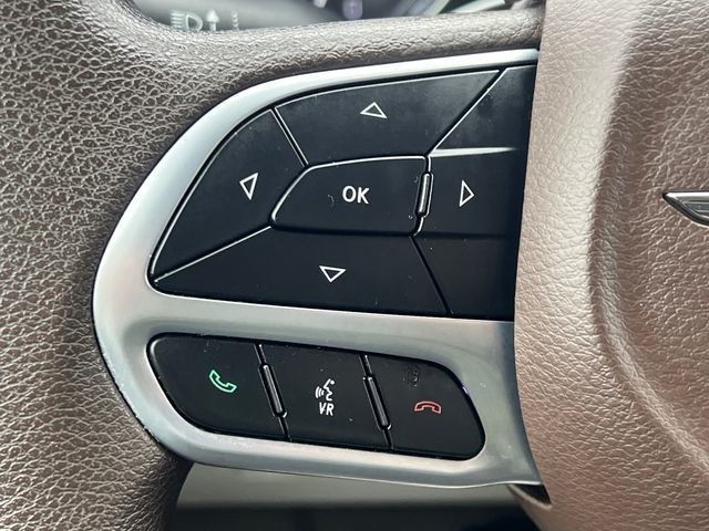 2020 Chrysler Voyager LX FWD - 22950543 - 20