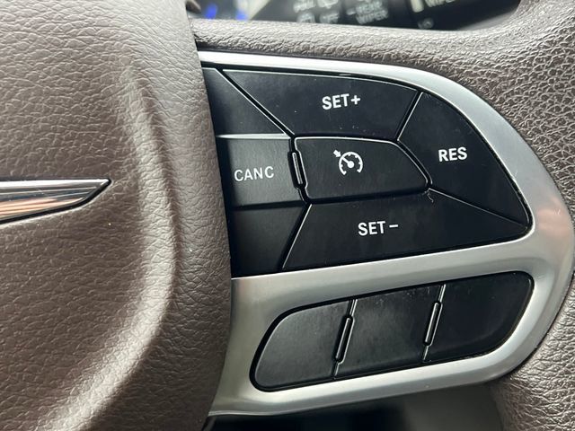 2020 Chrysler Voyager LX FWD - 22950543 - 21