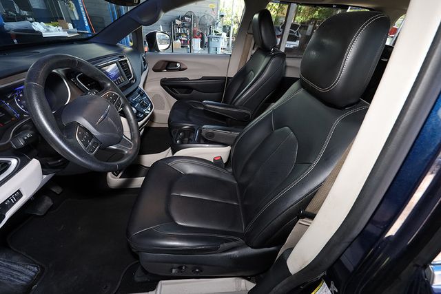 2020 CHRYSLER Voyager LXi FWD - 23018021 - 11