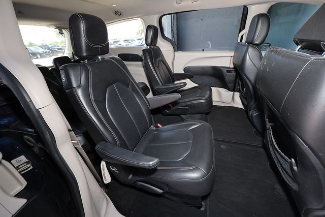 2020 CHRYSLER Voyager LXi FWD - 23018021 - 14