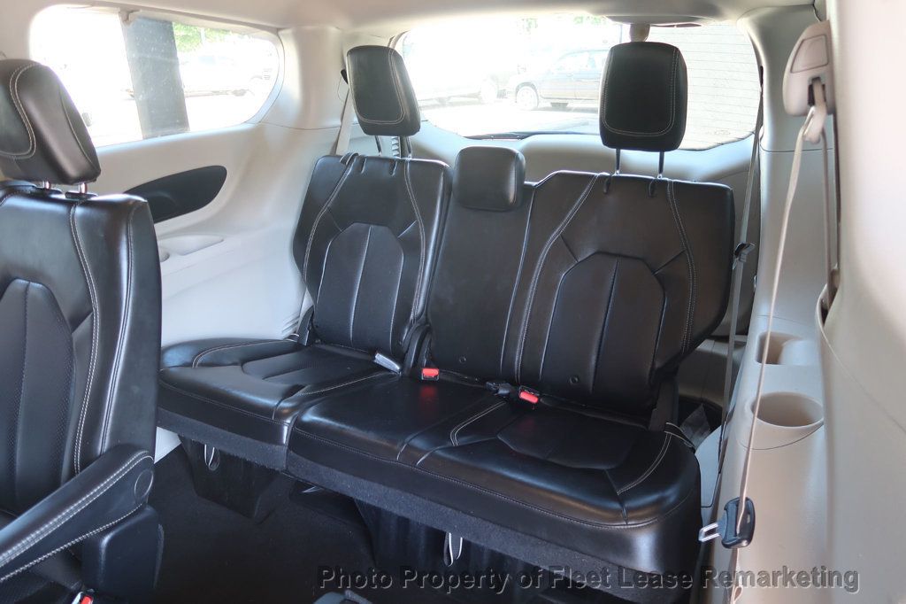 2020 Chrysler Voyager Voyager LXi - 23028049 - 17