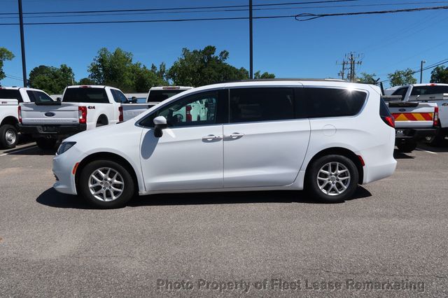 2020 Chrysler Voyager Voyager LXi - 23028049 - 1