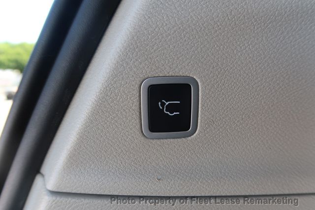 2020 Chrysler Voyager Voyager LXi - 23028049 - 19