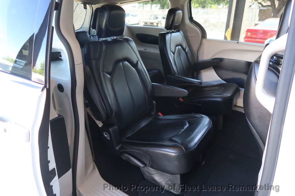 2020 Chrysler Voyager Voyager LXi - 23028049 - 20