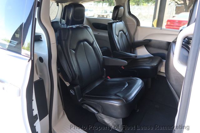 2020 Chrysler Voyager Voyager LXi - 23028049 - 20