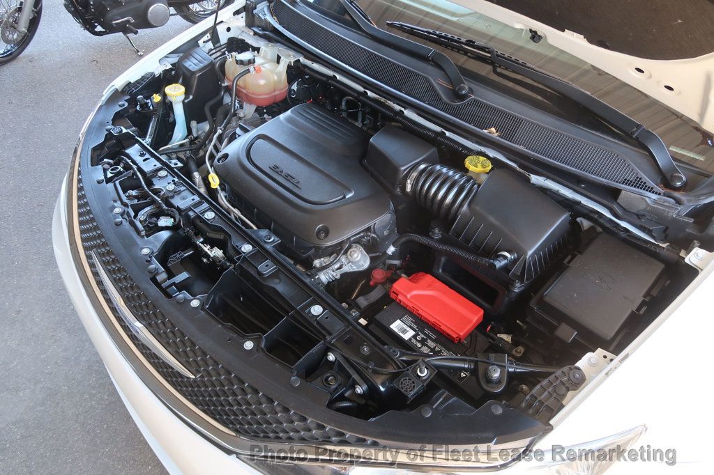 2020 Chrysler Voyager Voyager LXi - 23028049 - 45