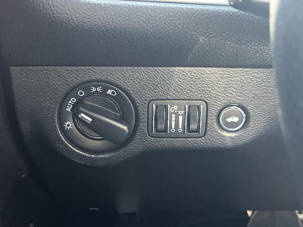 2020 Dodge Challenger SRT Hellcat - 23005909 - 17