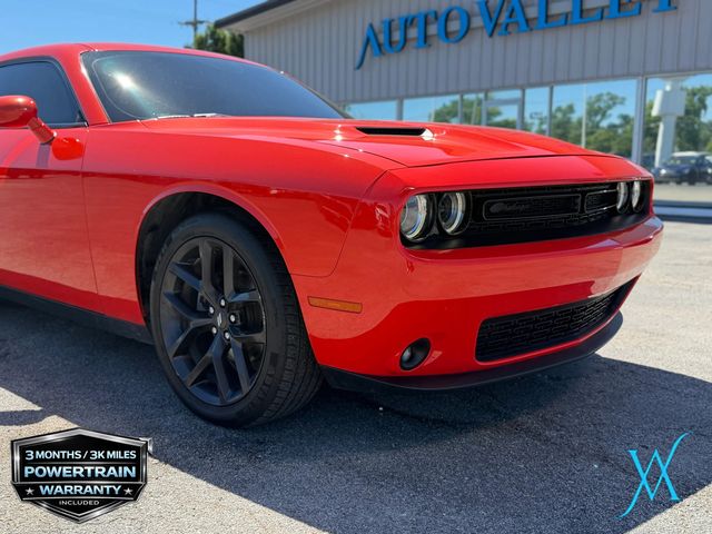 2020 Dodge Challenger SXT Coupe 2D - 23048446 - 8