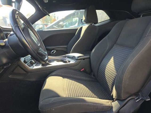 2020 Dodge Challenger SXT RWD - 23101527 - 2