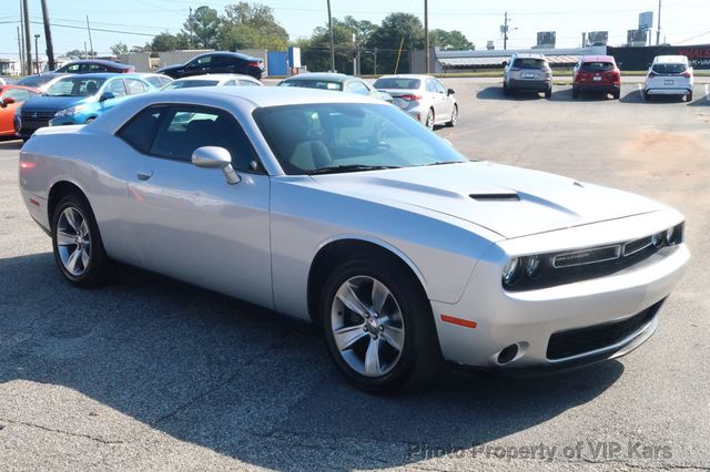 2020 Dodge Challenger SXT RWD - 22618859 - 2