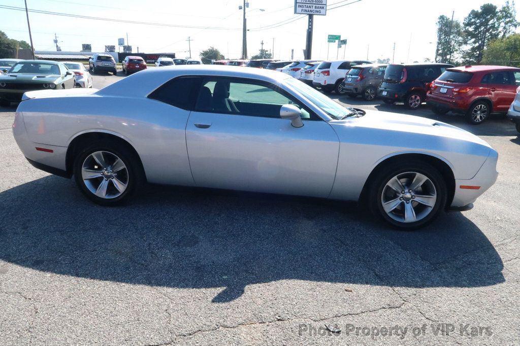 2020 Dodge Challenger SXT RWD - 22618859 - 5