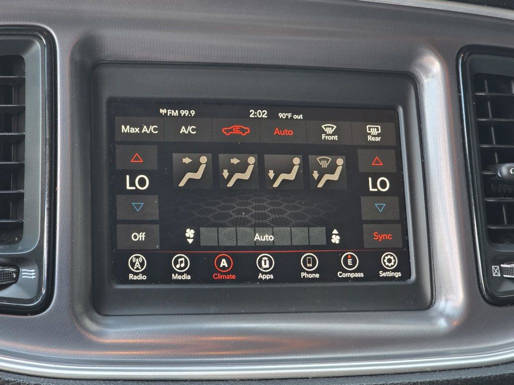 2020 Dodge Challenger SXT photo 11