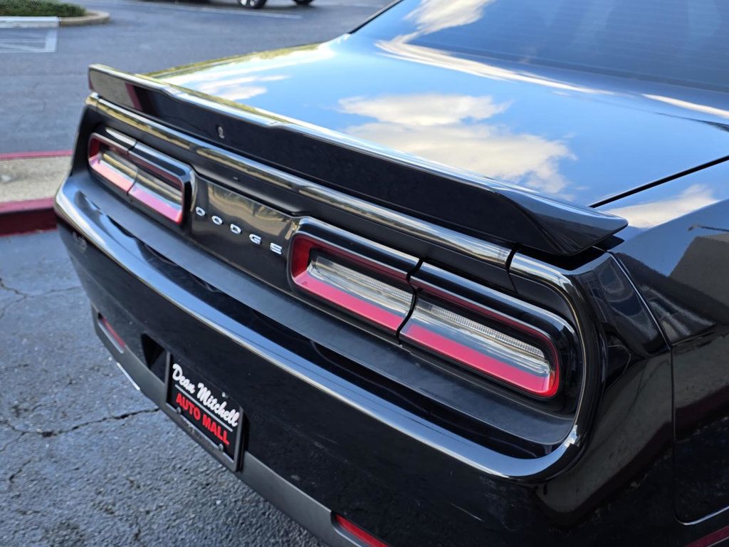 2020 Dodge Challenger SXT photo 20