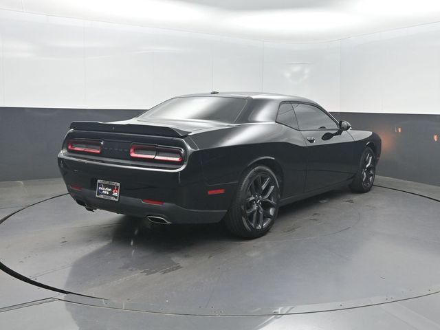 2020 Dodge Challenger SXT RWD - 22999912 - 29