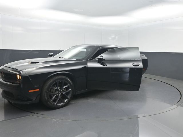 2020 Dodge Challenger SXT RWD - 22999912 - 33