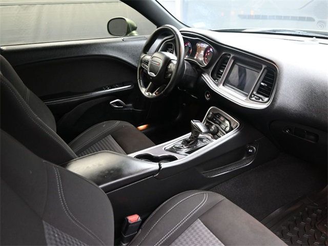 2020 Dodge Challenger SXT RWD - 22969875 - 14