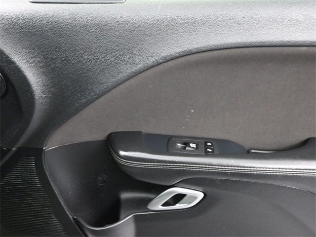 2020 Dodge Challenger SXT RWD - 22969875 - 16