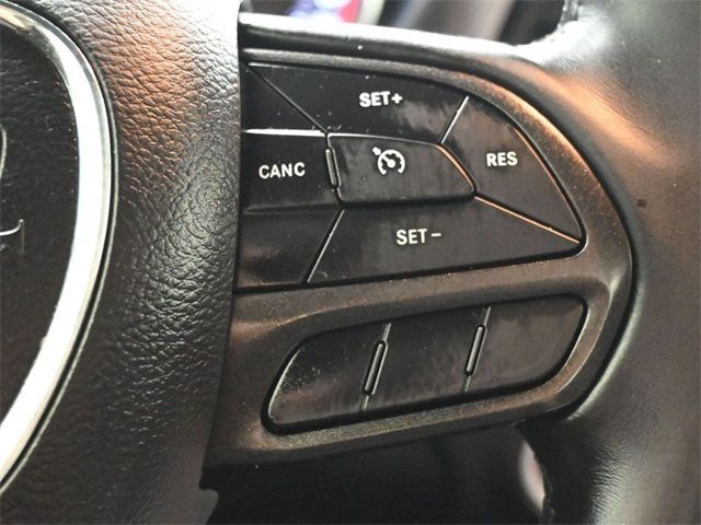 2020 Dodge Challenger SXT RWD - 22969875 - 19