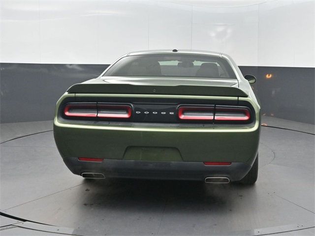 2020 Dodge Challenger SXT RWD - 22969875 - 26
