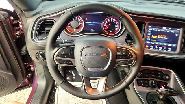 2020 Dodge Challenger SXT RWD w/ Convenience Group & Plus Pkg - 23061728 - 12