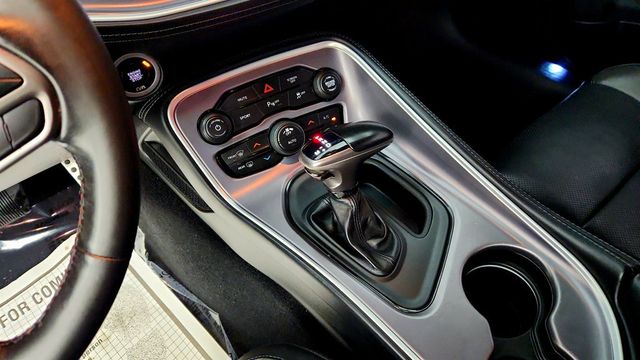 2020 Dodge Challenger SXT RWD w/ Convenience Group & Plus Pkg - 23061728 - 15