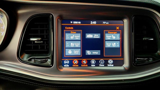 2020 Dodge Challenger SXT RWD w/ Convenience Group & Plus Pkg - 23061728 - 18