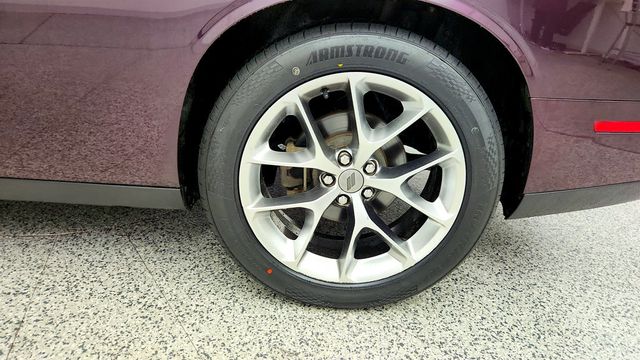 2020 Dodge Challenger SXT RWD w/ Convenience Group & Plus Pkg - 23061728 - 8