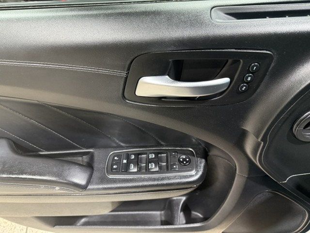 2020 Dodge Charger R/T photo 19