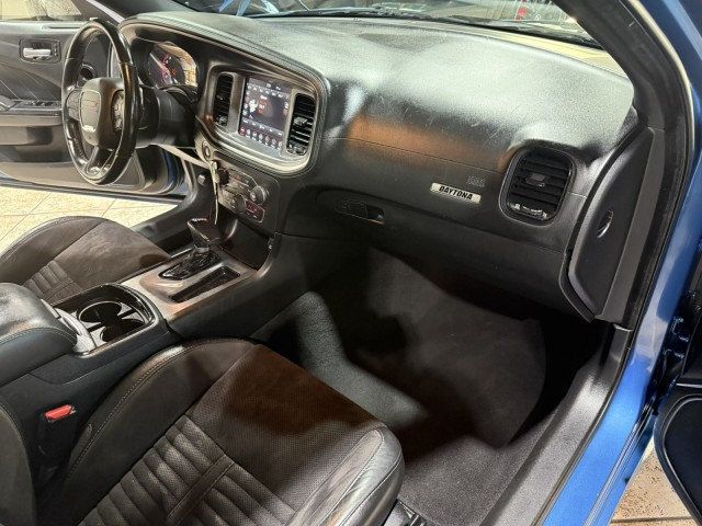 2020 Dodge Charger R/T photo 23