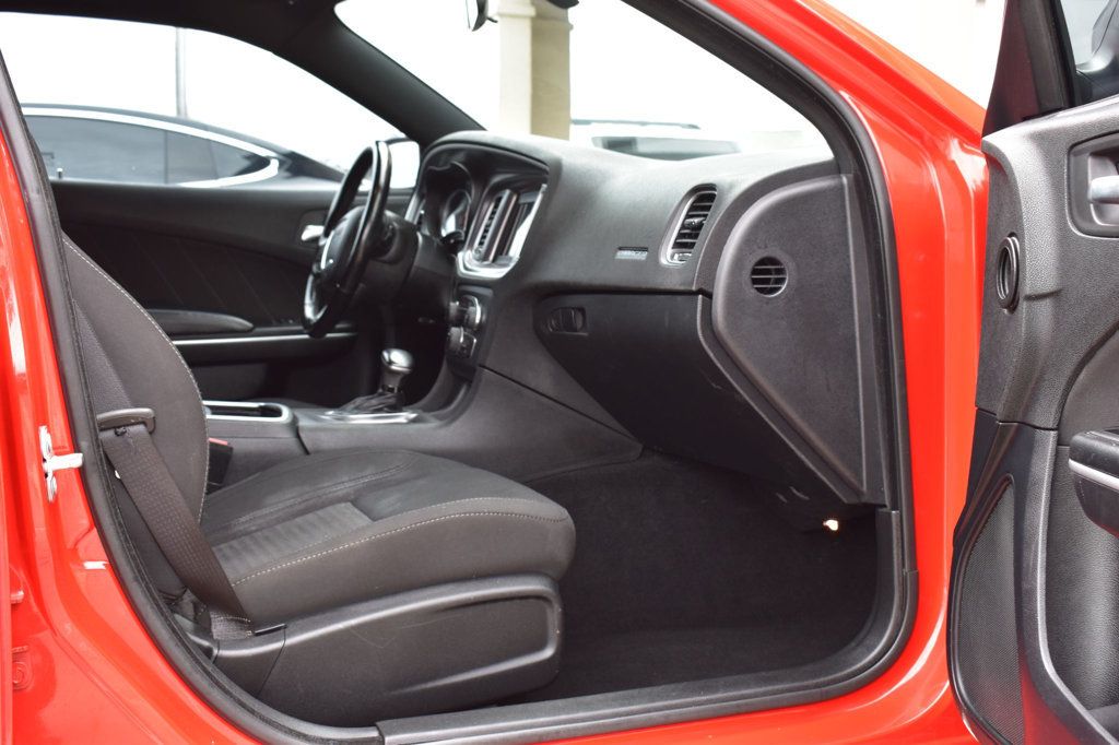 2020 Dodge Charger SXT RWD - 22951524 - 18