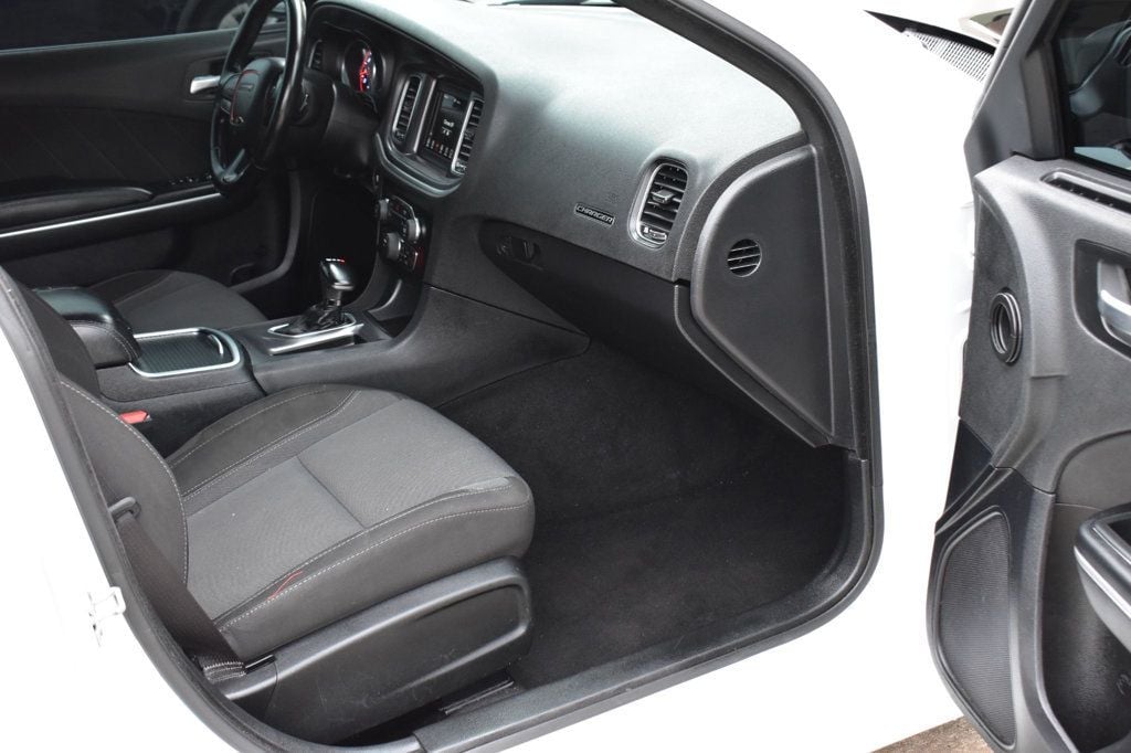 2020 Dodge Charger SXT RWD - 22970077 - 18