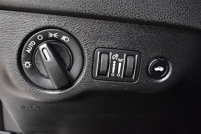 2020 Dodge Charger SXT RWD - 22970077 - 42