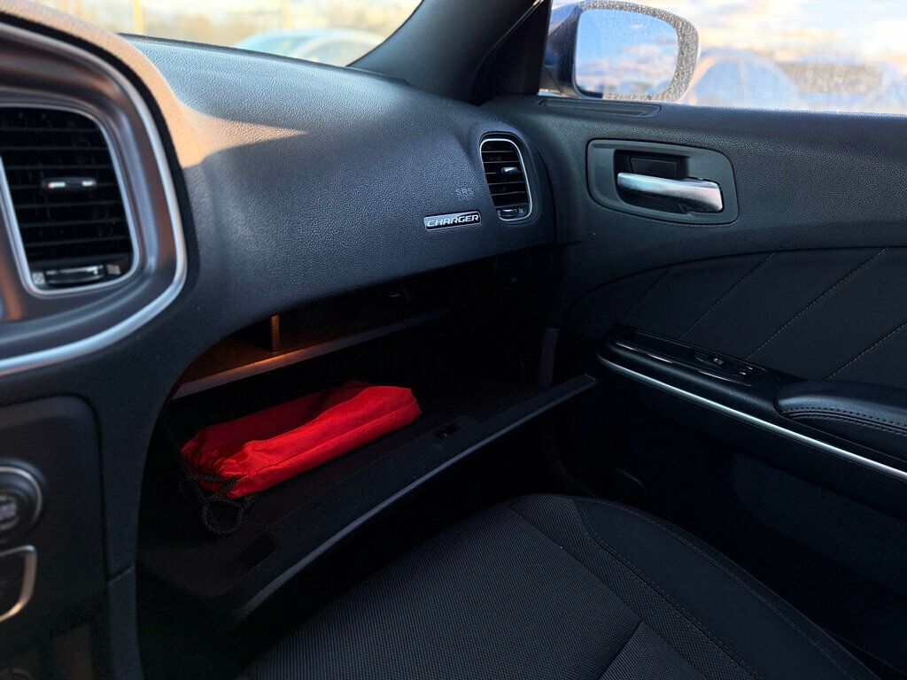 2020 Dodge Charger SXT RWD - 22972629 - 18