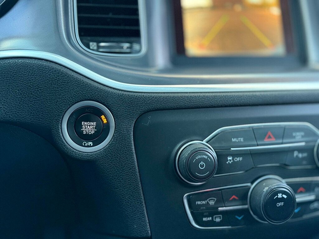 2020 Dodge Charger SXT RWD - 22972629 - 26